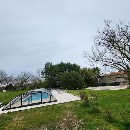 Au Clos Des Dely - Chambre D Hotes "Reference" Climatisee Mareuil  ภายนอก รูปภาพ