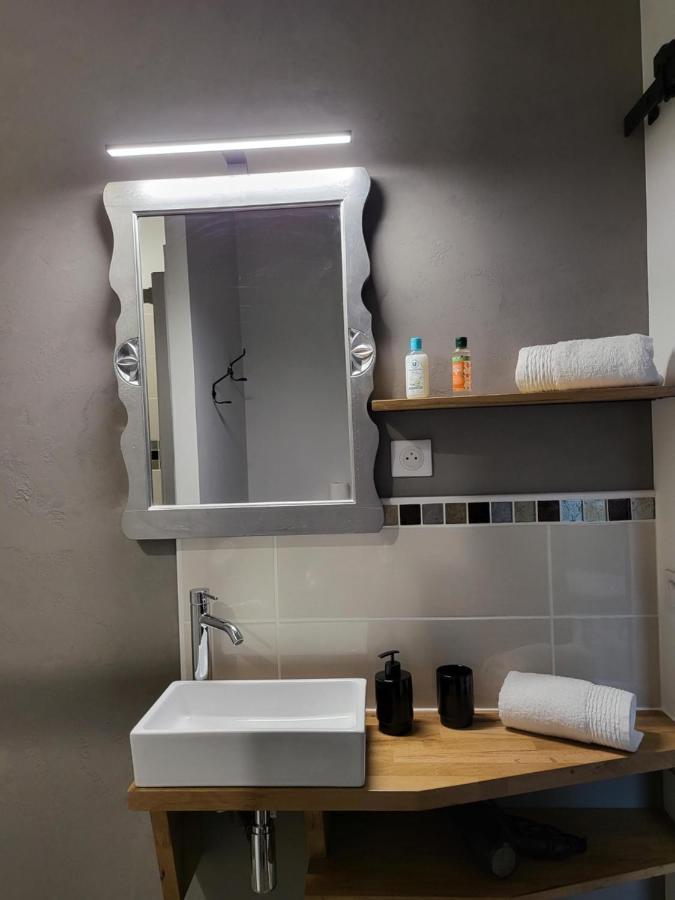 Au Clos Des Dely - Chambre D Hotes "Reference" Climatisee Mareuil  ภายนอก รูปภาพ