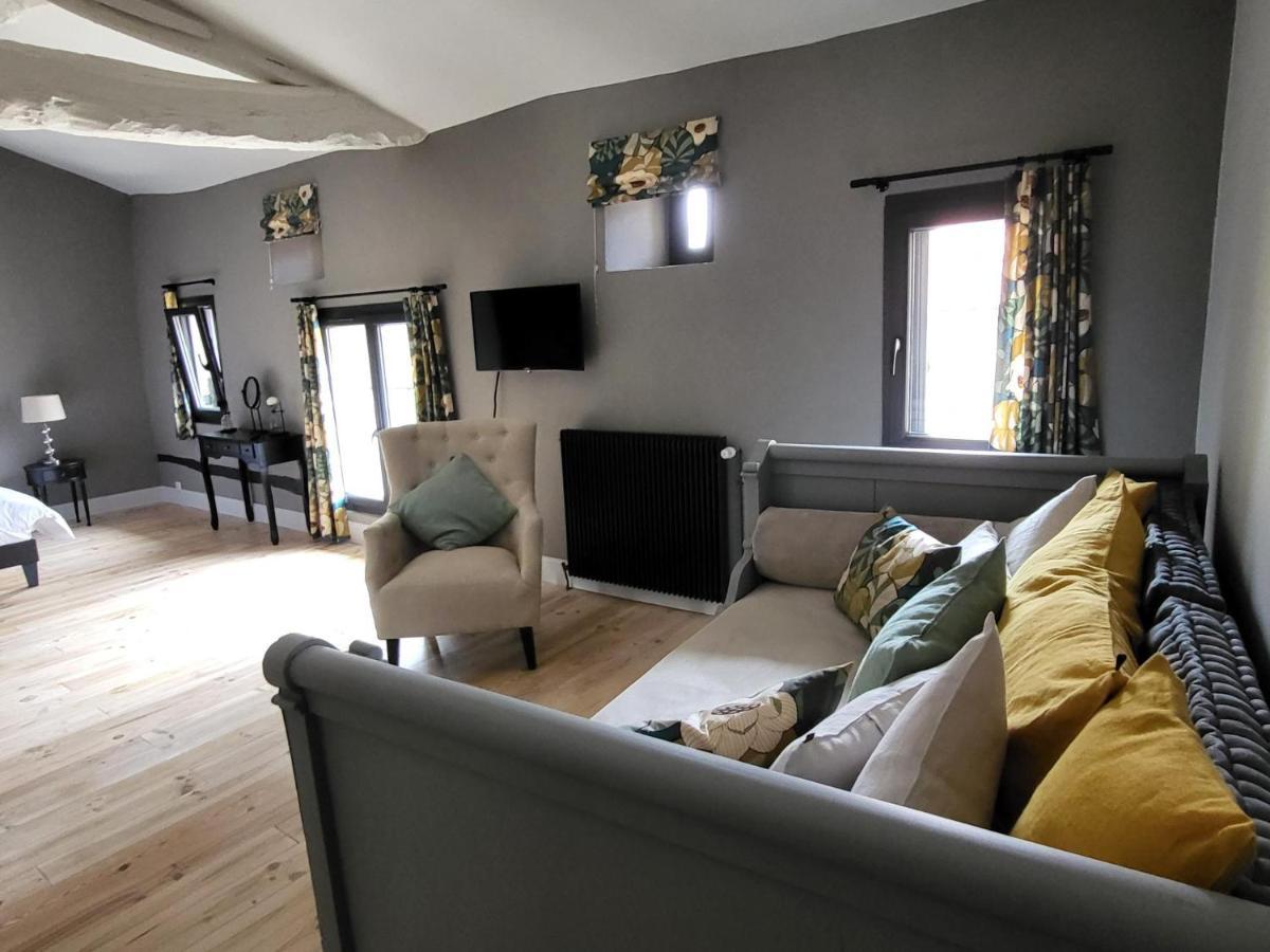 Au Clos Des Dely - Chambre D Hotes "Reference" Climatisee Mareuil  ภายนอก รูปภาพ